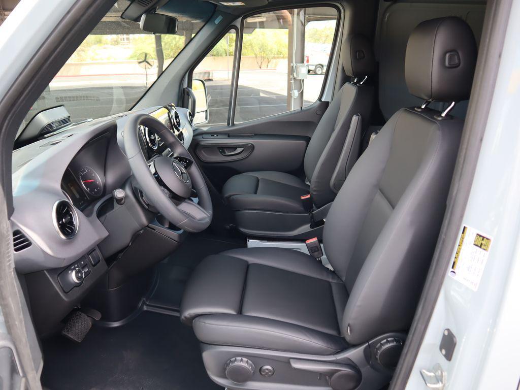 new 2025 Mercedes-Benz Sprinter 2500 car, priced at $78,470