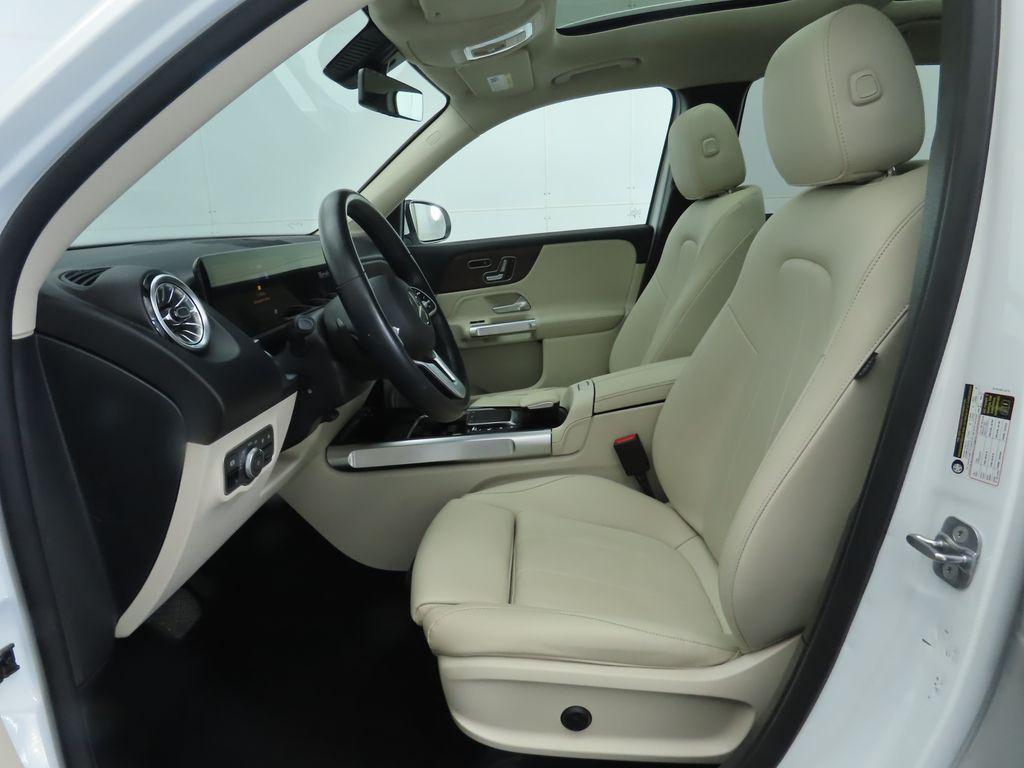 used 2023 Mercedes-Benz GLB 250 car, priced at $34,420