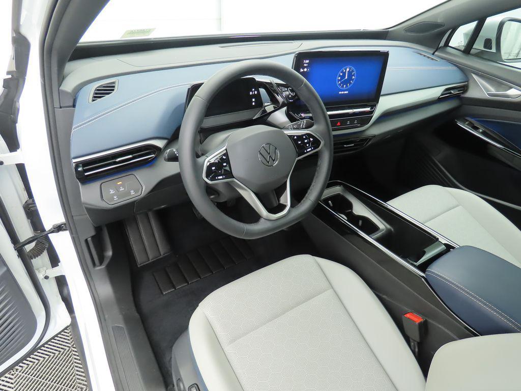 used 2024 Volkswagen ID.4 car, priced at $22,993
