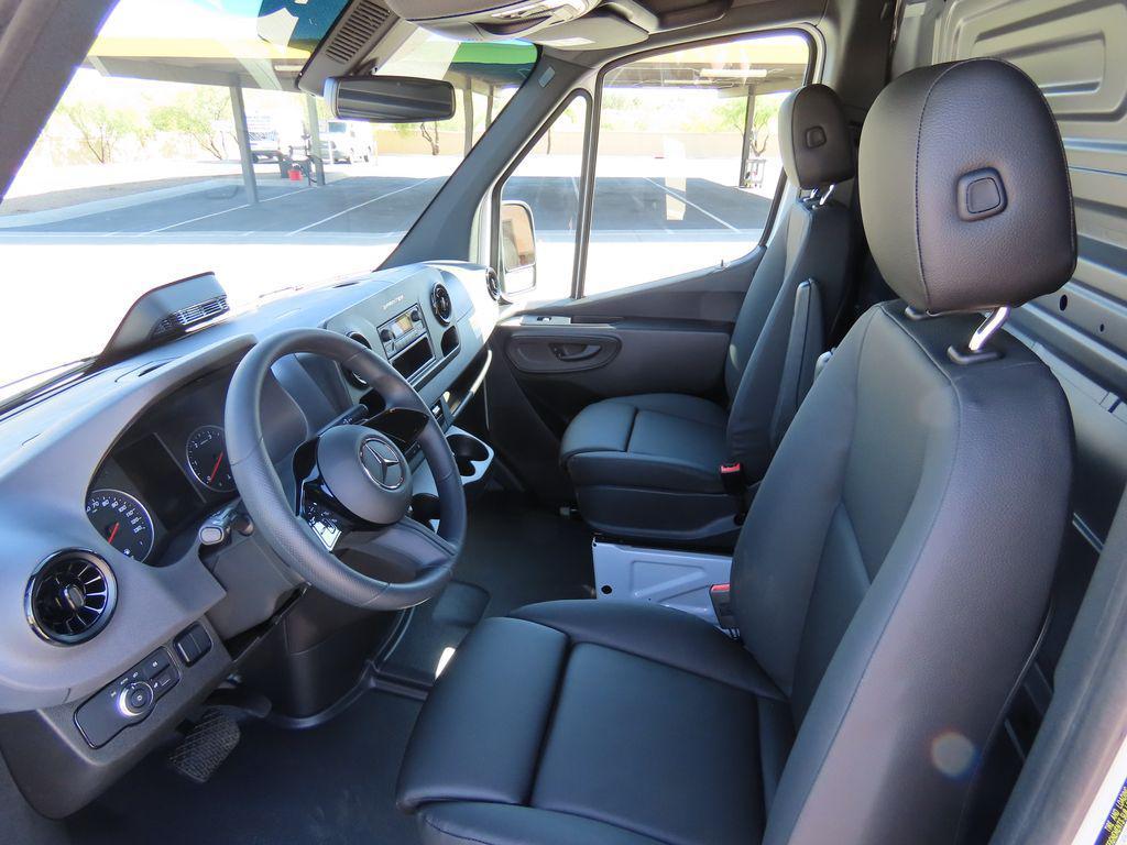new 2025 Mercedes-Benz Sprinter 2500 car, priced at $59,098