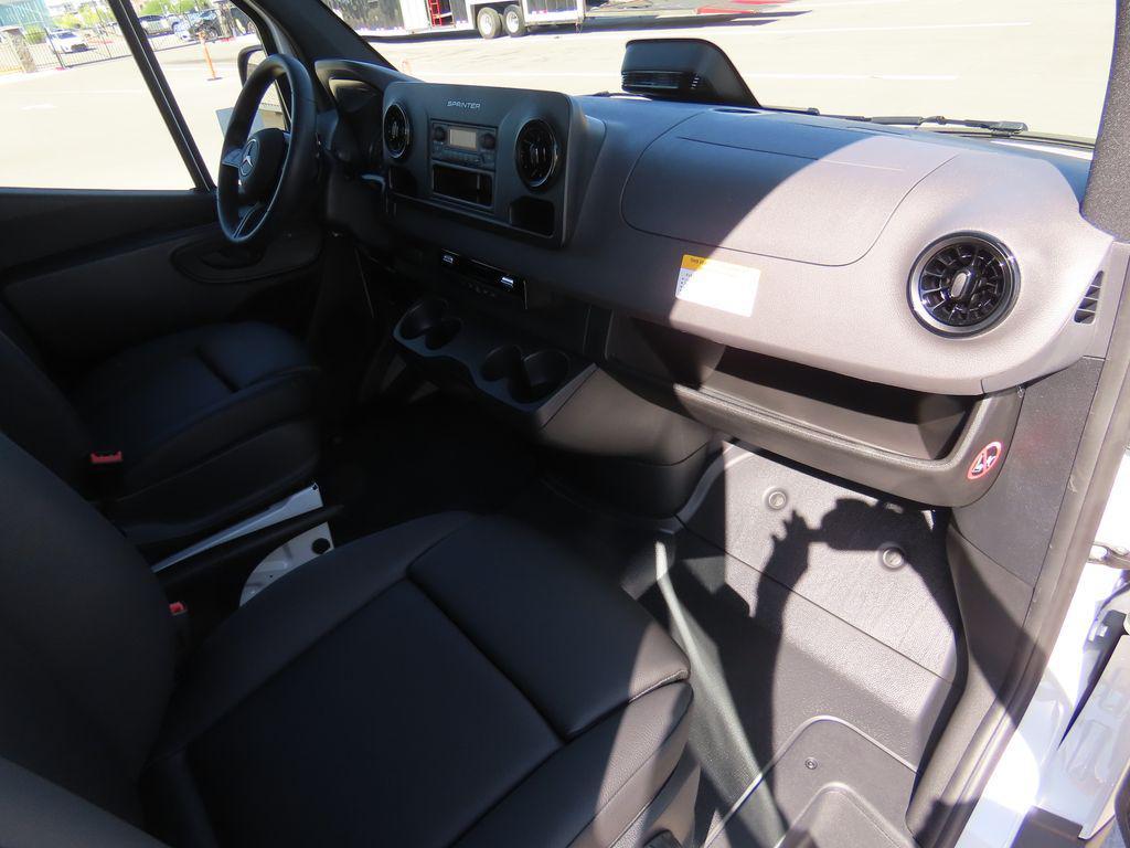 new 2025 Mercedes-Benz Sprinter 2500 car, priced at $59,098