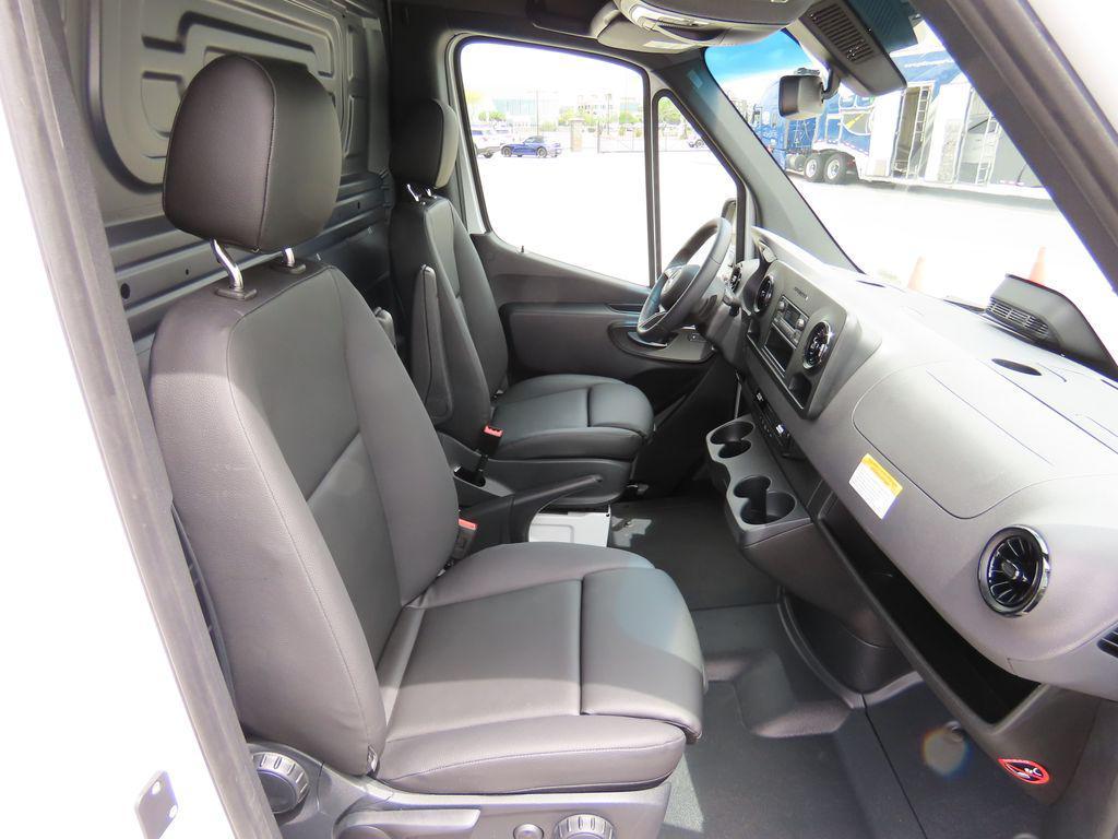 new 2025 Mercedes-Benz Sprinter 2500 car, priced at $62,763