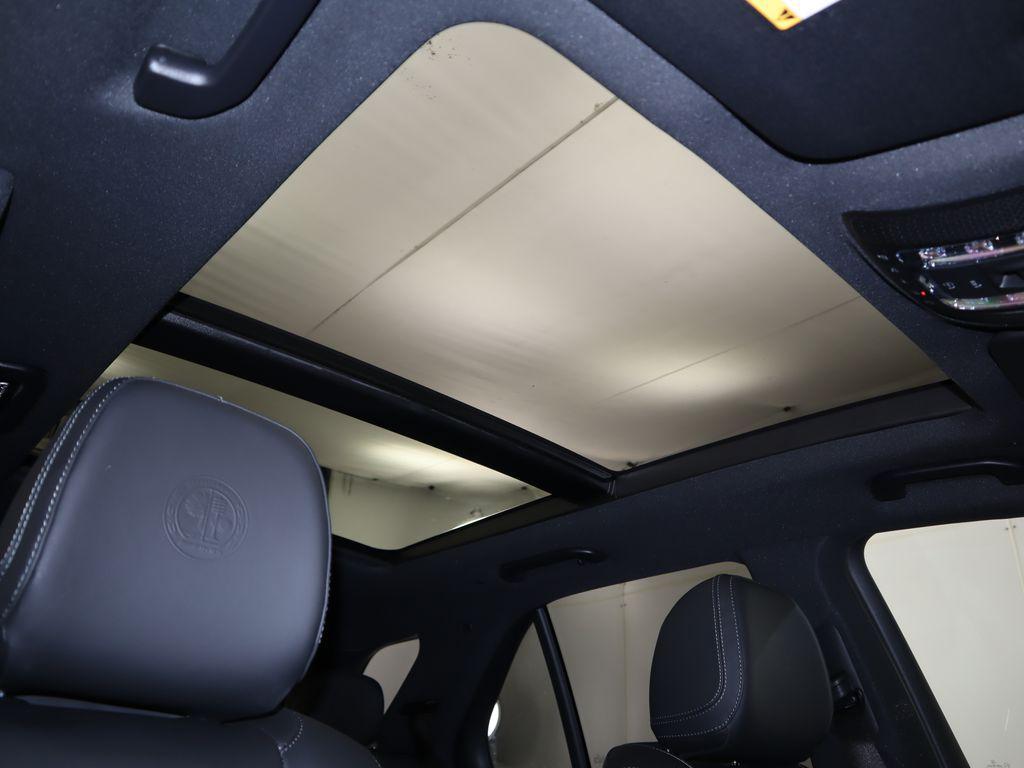 new 2025 Mercedes-Benz AMG GLE 53 car, priced at $94,935