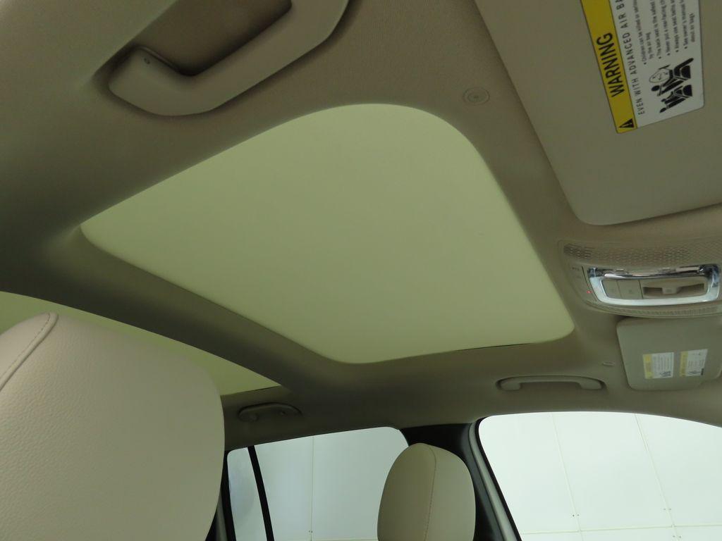 new 2026 Mercedes-Benz GLB 250 car, priced at $53,100