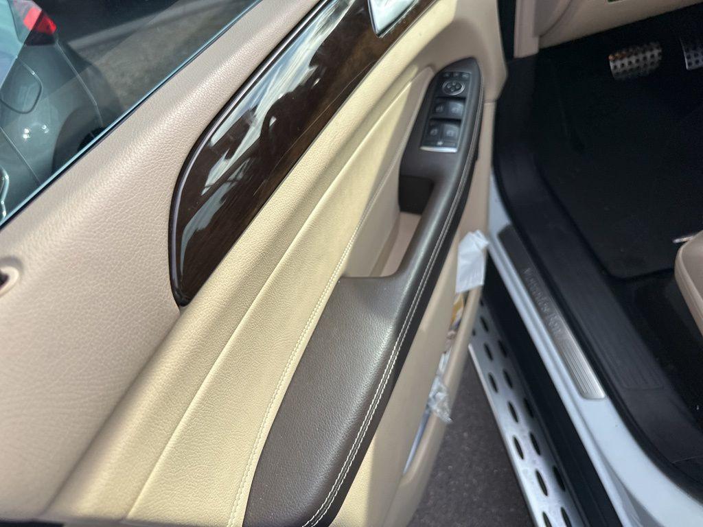 used 2019 Mercedes-Benz GLE 400 car, priced at $25,920