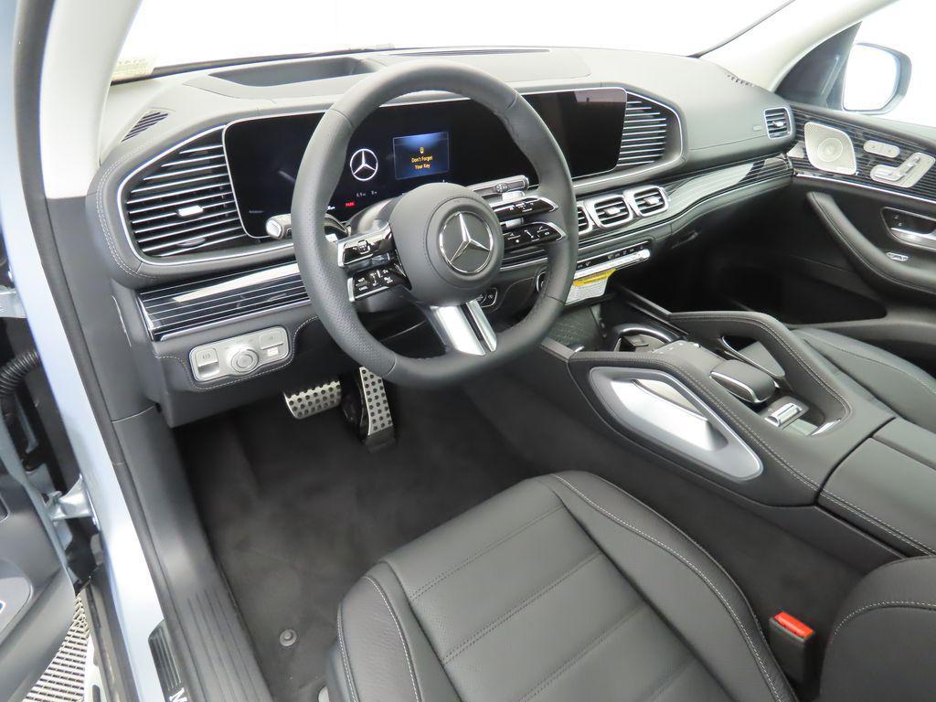 new 2026 Mercedes-Benz GLS 580 car, priced at $126,840