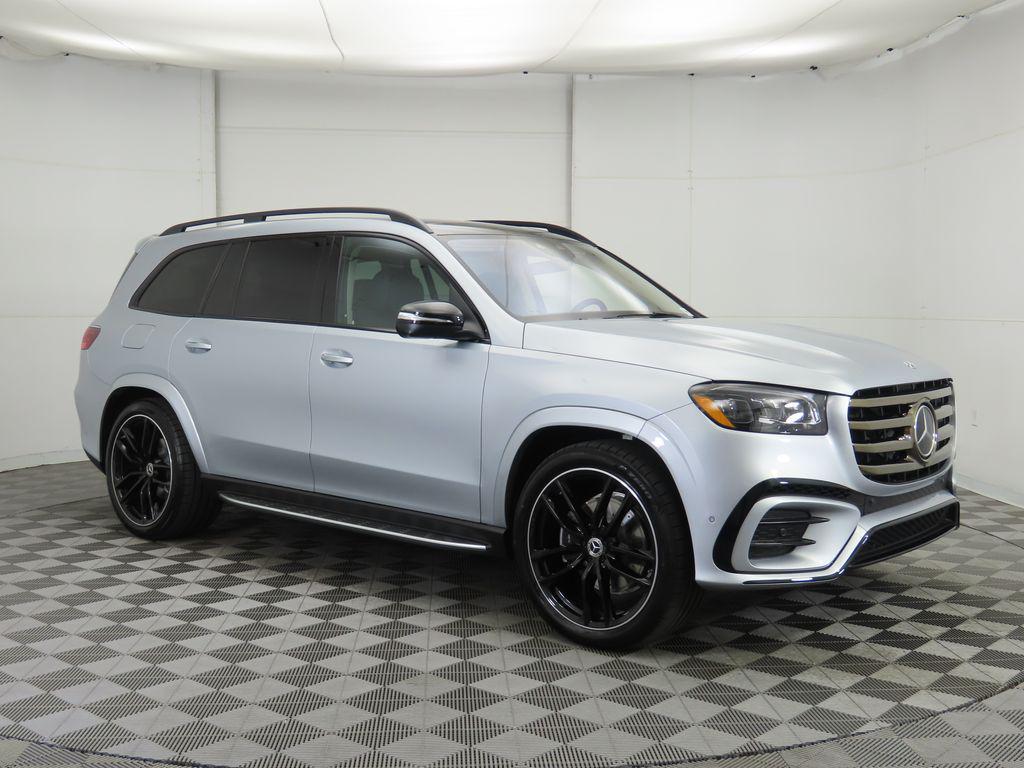 new 2026 Mercedes-Benz GLS 580 car, priced at $126,840