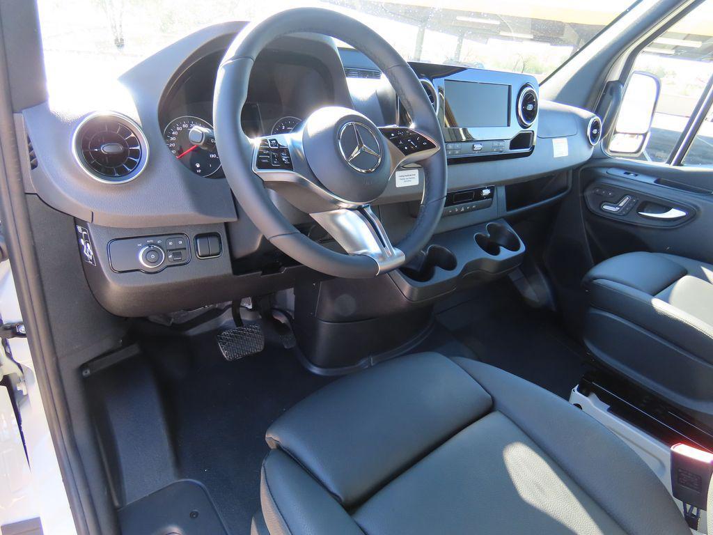 new 2025 Mercedes-Benz Sprinter 2500 car, priced at $83,128