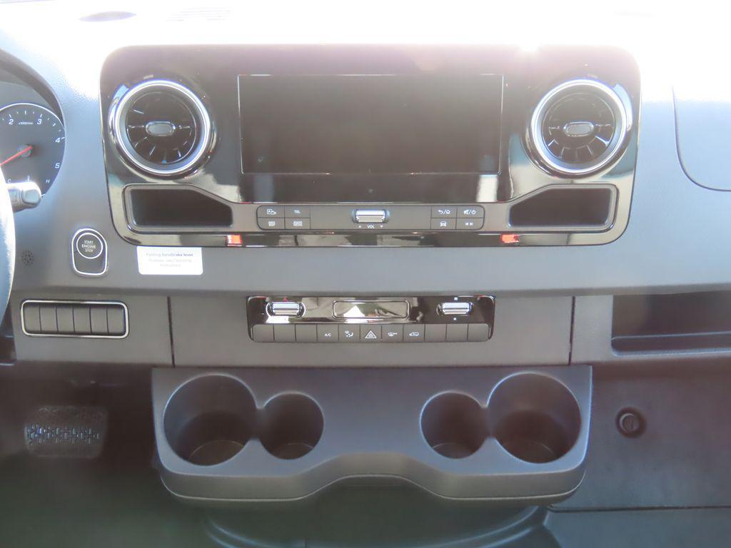 new 2025 Mercedes-Benz Sprinter 2500 car, priced at $83,128