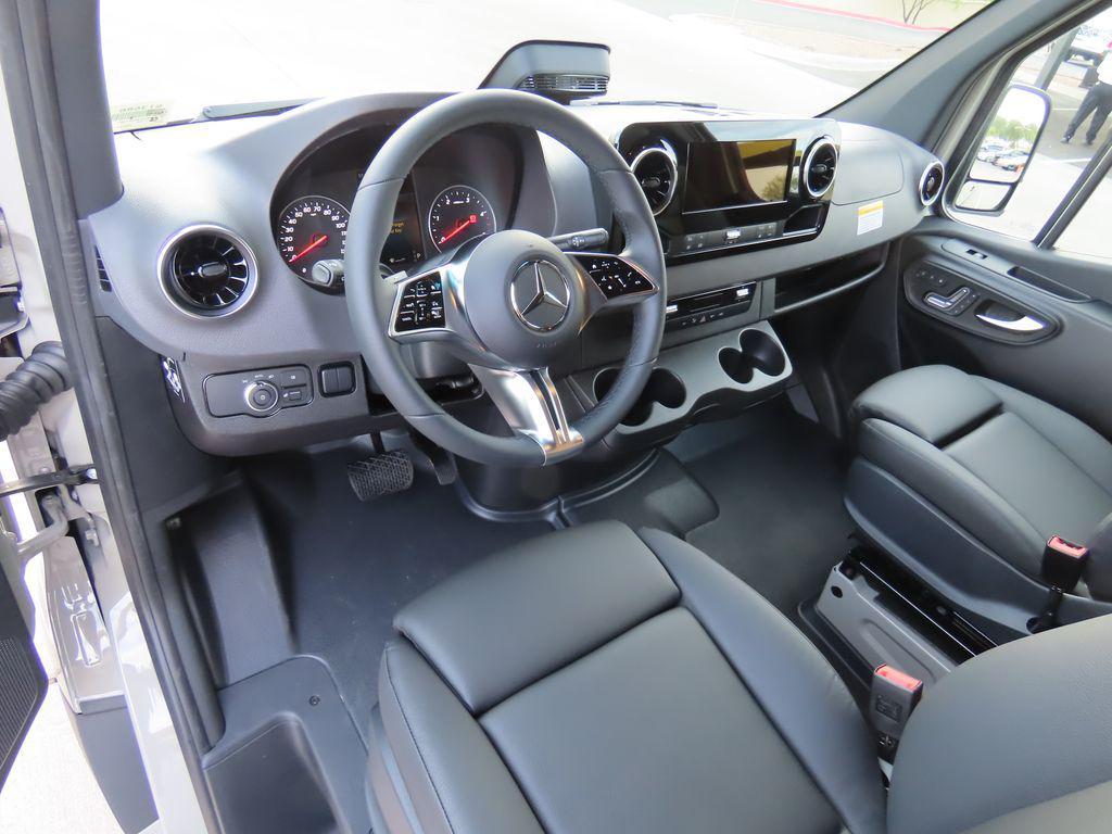 new 2025 Mercedes-Benz Sprinter 2500 car, priced at $83,128