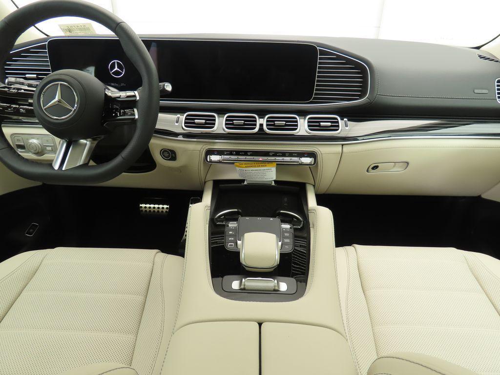 new 2026 Mercedes-Benz GLS 580 car, priced at $138,105