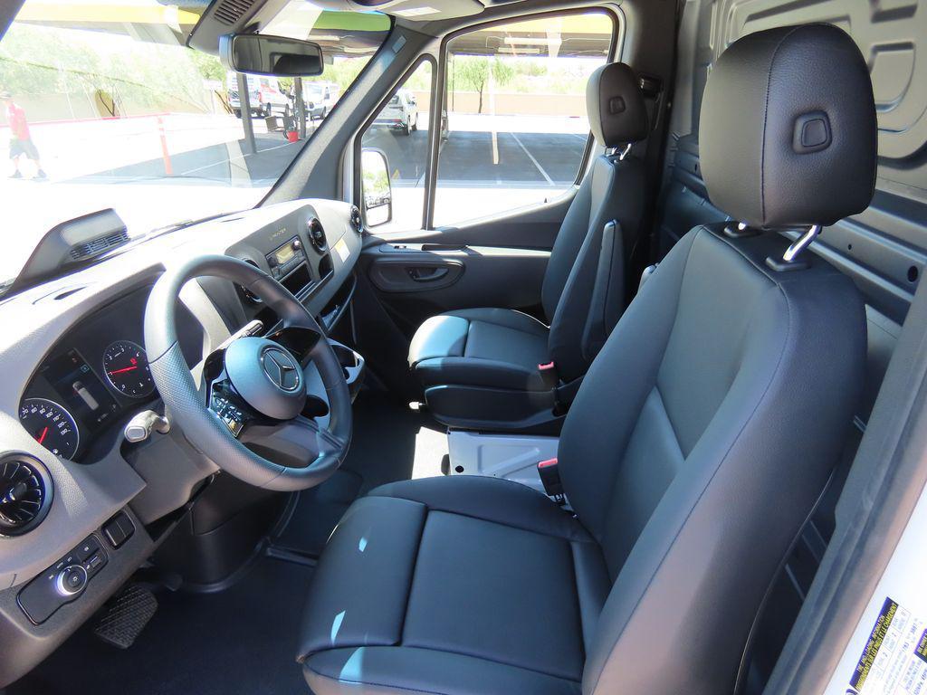 new 2025 Mercedes-Benz Sprinter 2500 car, priced at $62,648