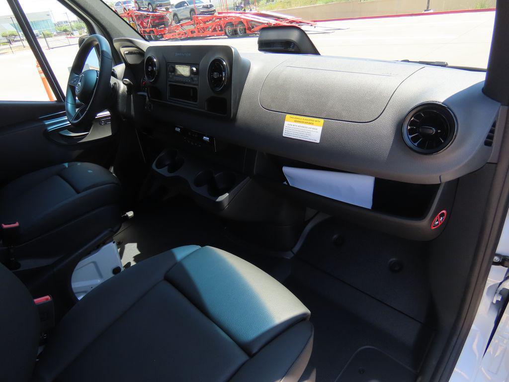 new 2025 Mercedes-Benz Sprinter 2500 car, priced at $62,648