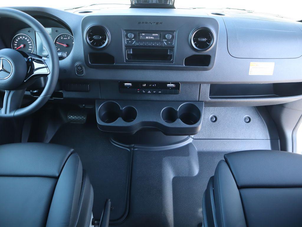new 2025 Mercedes-Benz Sprinter 3500 car, priced at $72,239