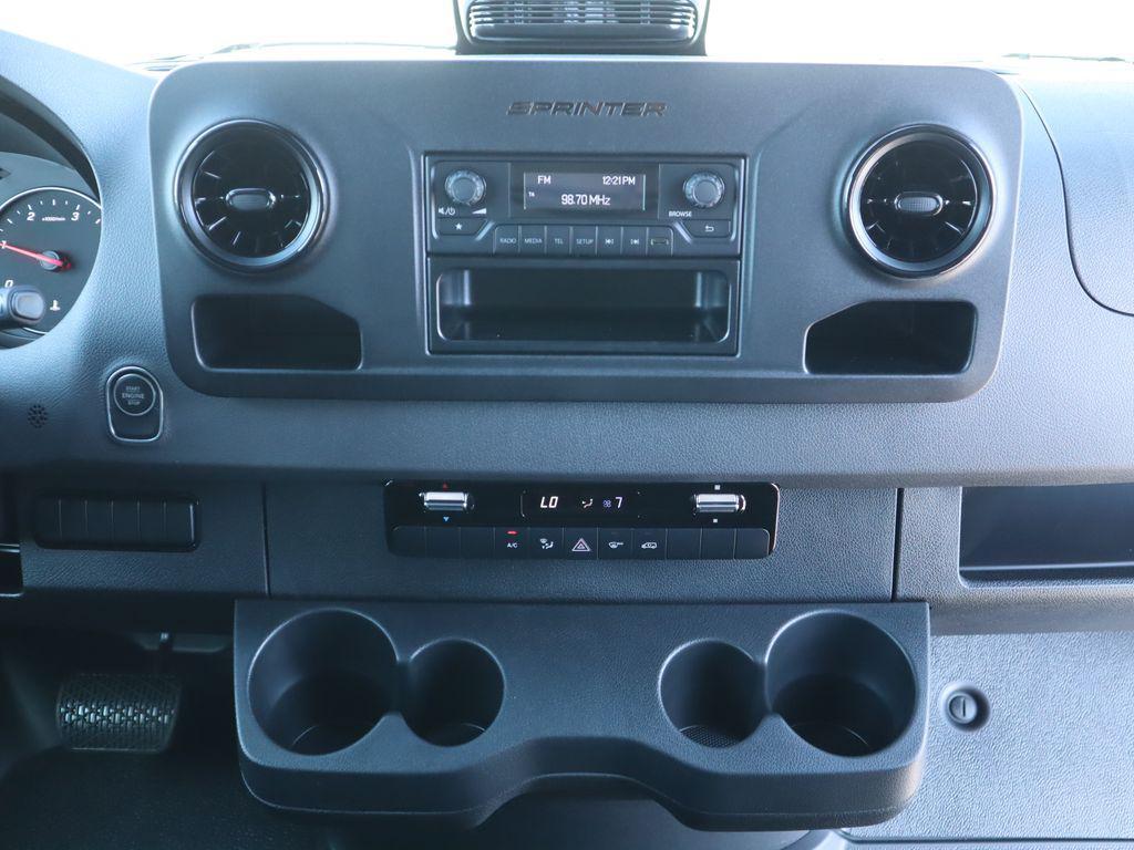 new 2025 Mercedes-Benz Sprinter 3500 car, priced at $72,239