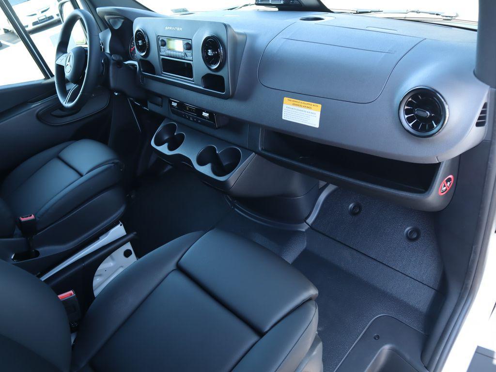 new 2025 Mercedes-Benz Sprinter 3500 car, priced at $72,239