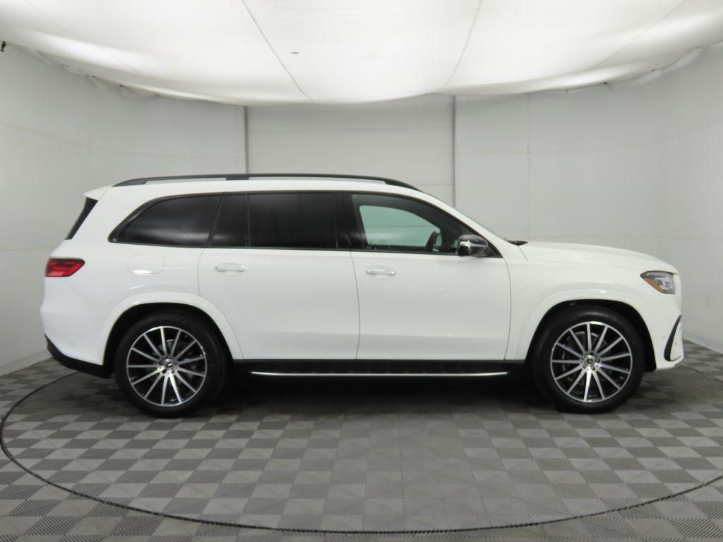 new 2025 Mercedes-Benz GLS 580 car, priced at $117,695