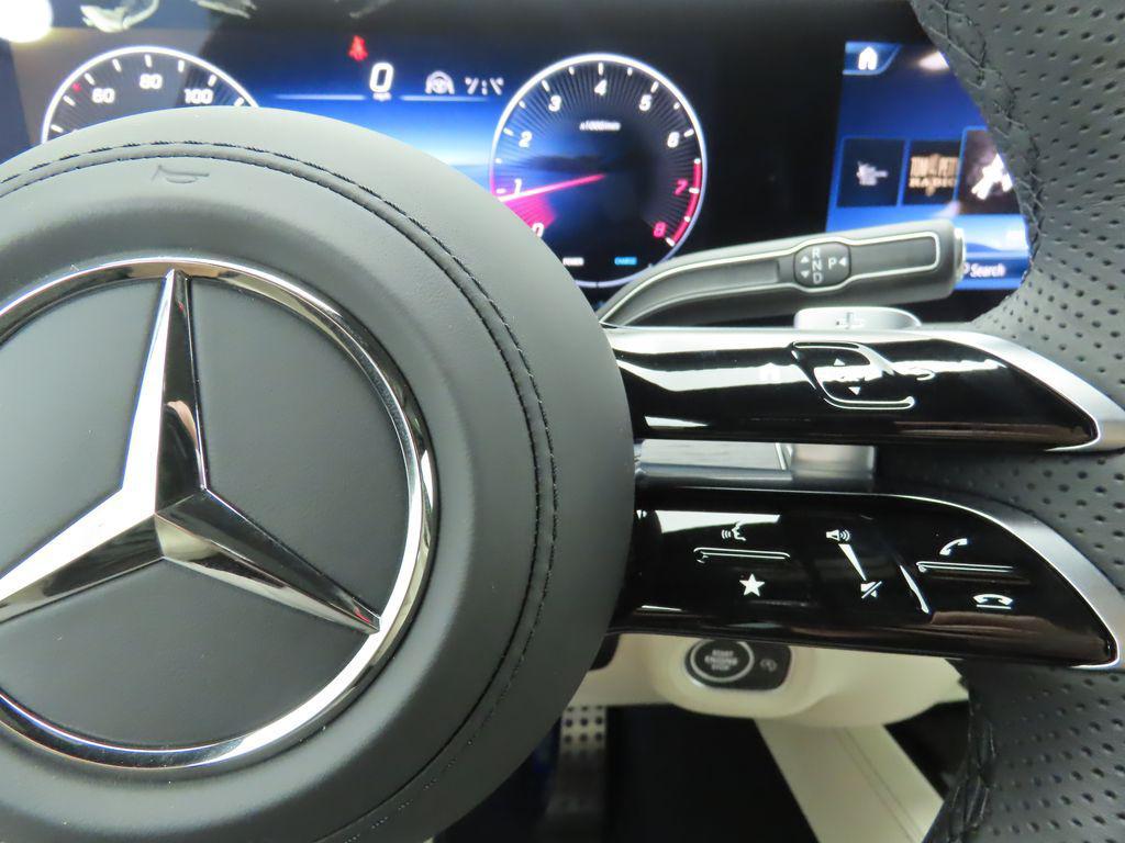 new 2025 Mercedes-Benz GLS 580 car, priced at $117,695