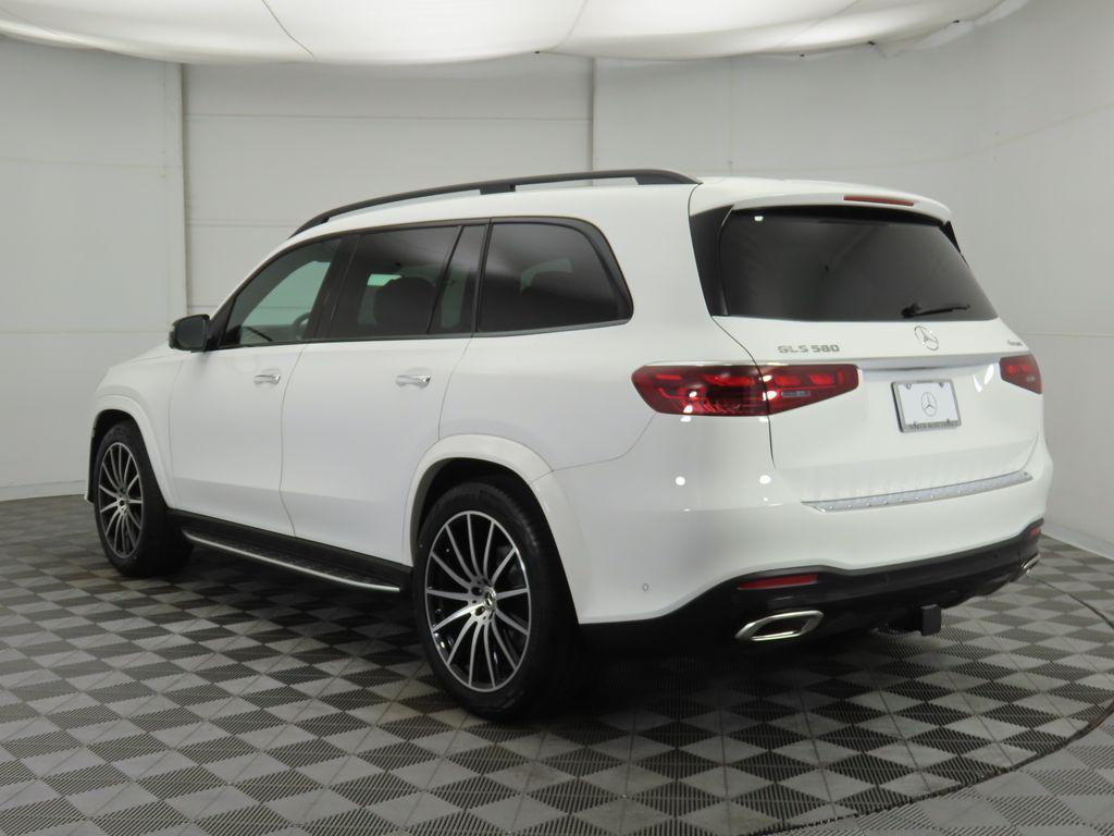 new 2025 Mercedes-Benz GLS 580 car, priced at $117,695