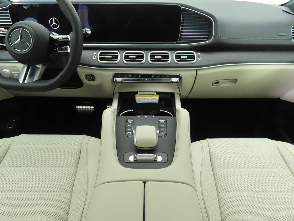 new 2025 Mercedes-Benz GLS 580 car, priced at $117,695