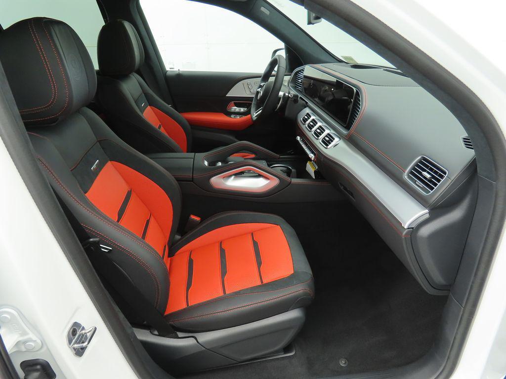 new 2025 Mercedes-Benz AMG GLE 63 car, priced at $134,845