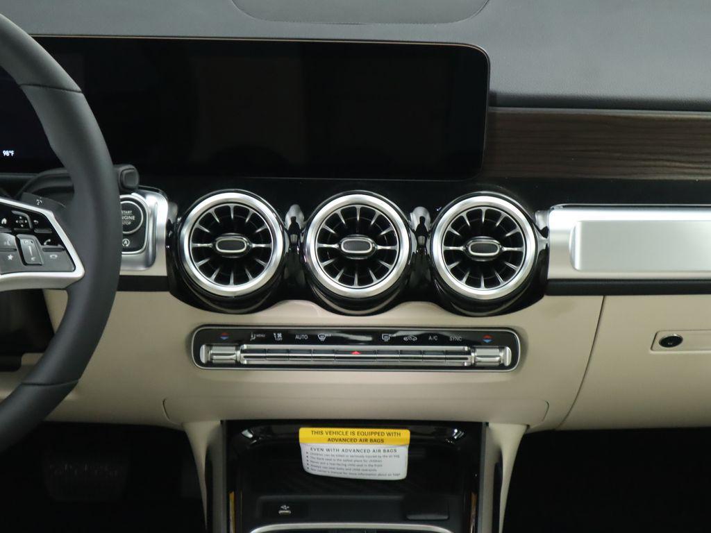 new 2026 Mercedes-Benz GLB 250 car, priced at $55,565