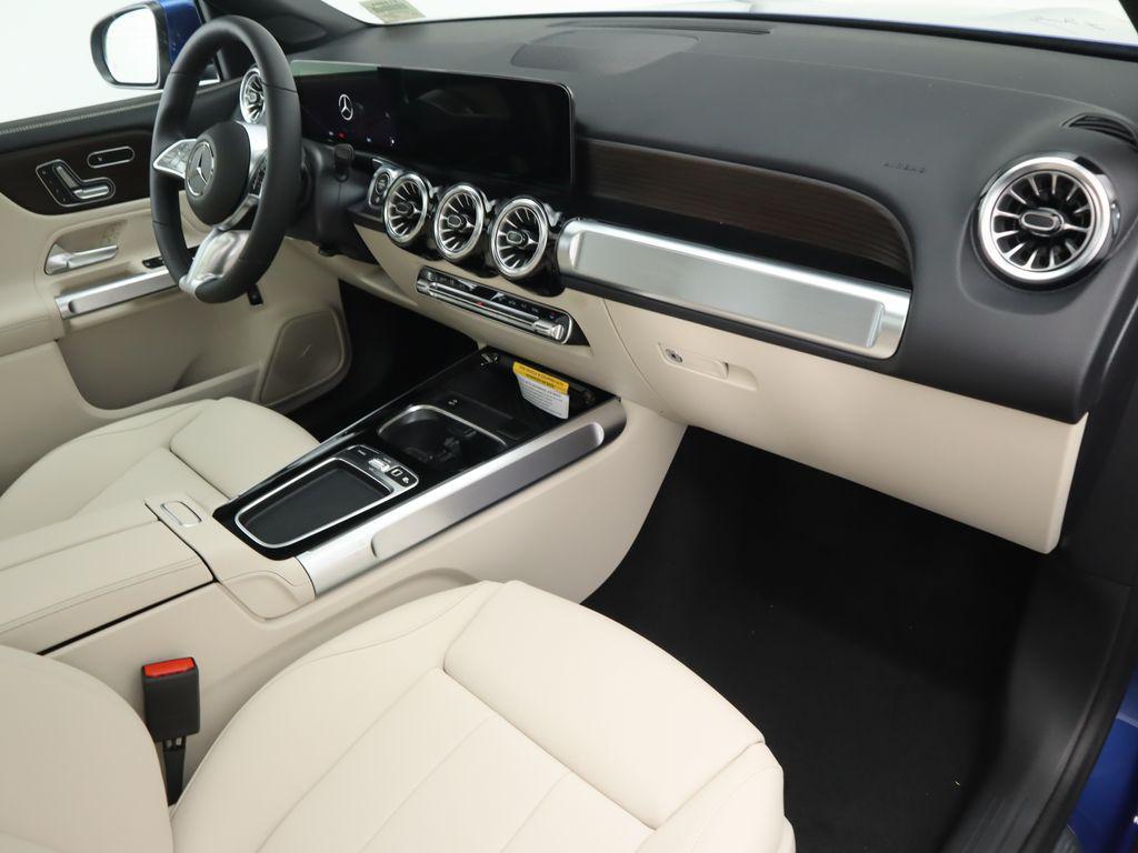 new 2026 Mercedes-Benz GLB 250 car, priced at $55,565