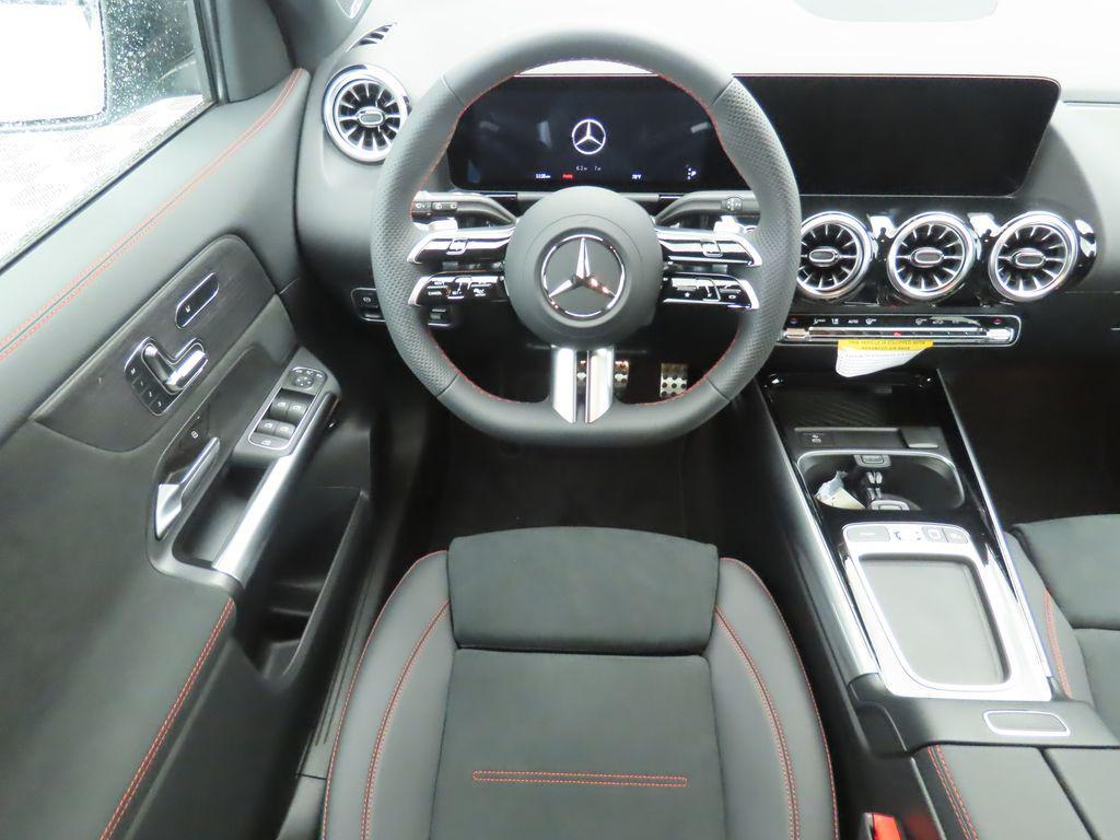 new 2026 Mercedes-Benz GLA 250 car, priced at $54,840