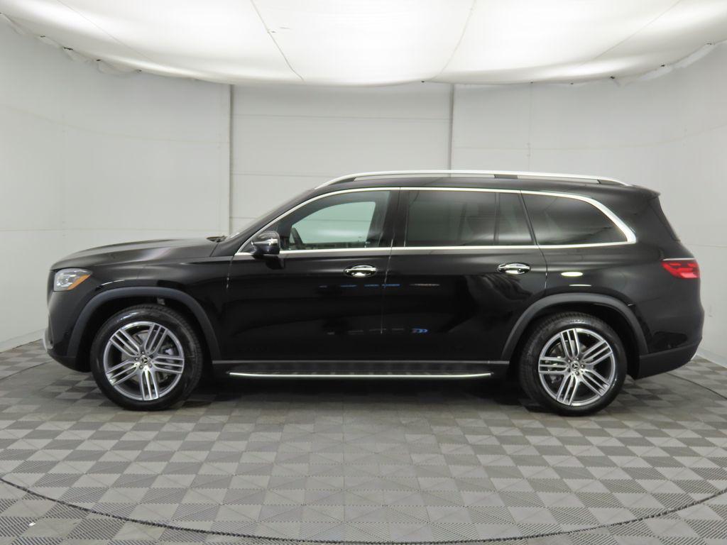 new 2026 Mercedes-Benz GLS 450 car, priced at $95,625