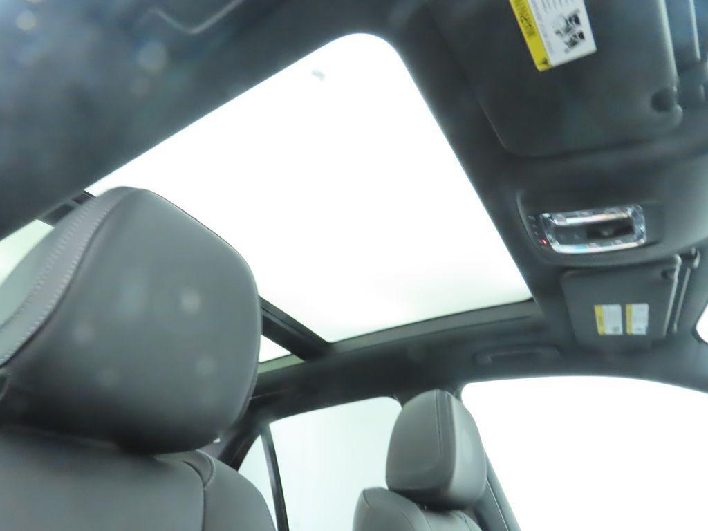 new 2025 Mercedes-Benz AMG GLE 53 car, priced at $90,635