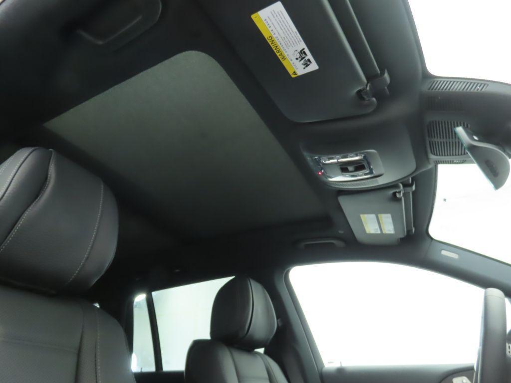 new 2025 Mercedes-Benz GLS 580 car, priced at $117,295