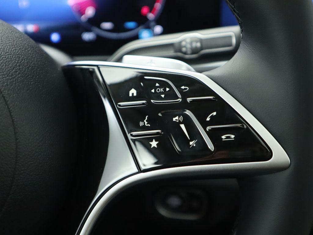 new 2025 Mercedes-Benz GLE 350 car, priced at $69,925