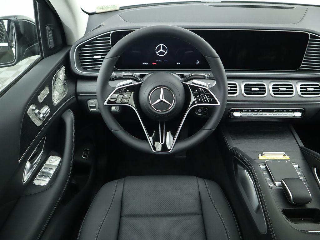 new 2025 Mercedes-Benz GLE 350 car, priced at $69,925