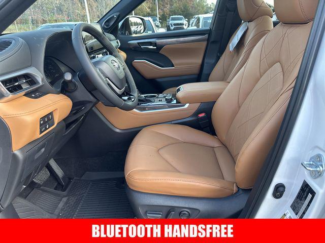 new 2026 Toyota Highlander car, priced at $53,210