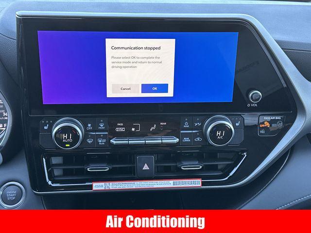 new 2026 Toyota Highlander car, priced at $46,434