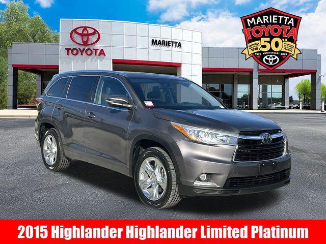 used 2015 Toyota Highlander car, priced at $19,386