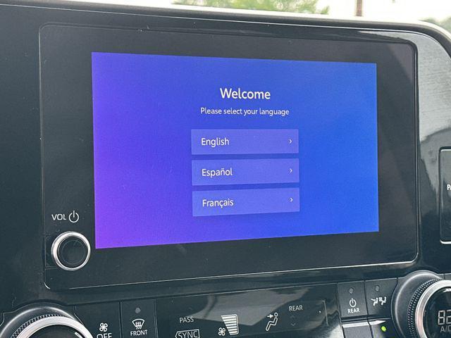 used 2023 Toyota Highlander Hybrid car, priced at $33,986