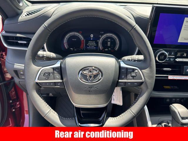 new 2025 Toyota Highlander car, priced at $48,854