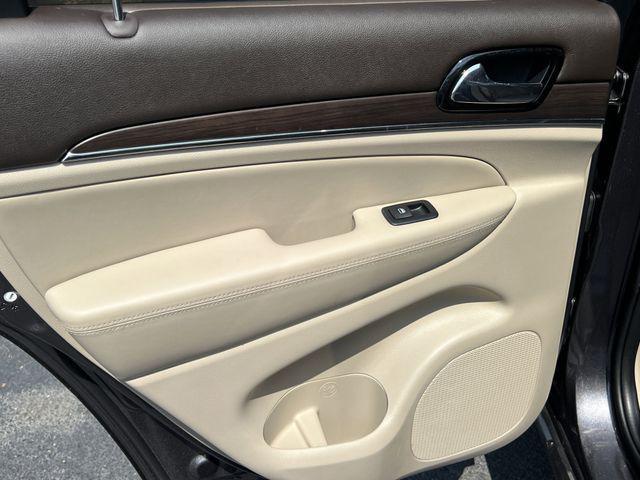 used 2021 Jeep Grand Cherokee car, priced at $29,872