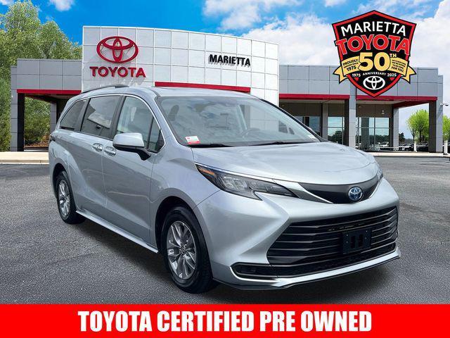 used 2024 Toyota Sienna car, priced at $39,842