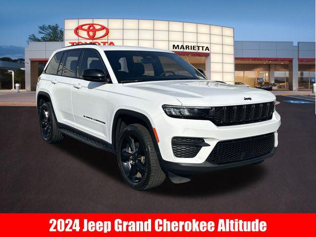 used 2024 Jeep Grand Cherokee car, priced at $33,826