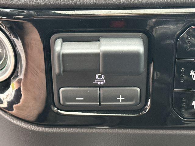 used 2022 Chevrolet Silverado 1500 car, priced at $51,734