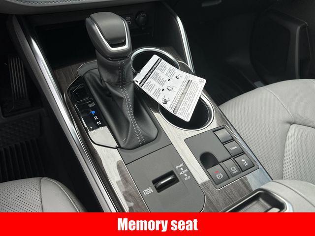 new 2025 Toyota Highlander car, priced at $49,651