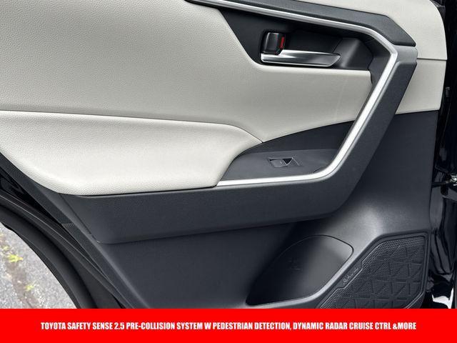 new 2025 Toyota RAV4 Hybrid car, priced at $38,282