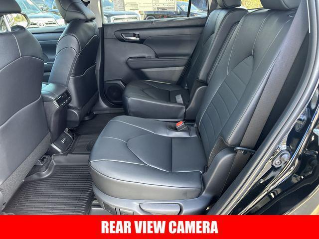 new 2026 Toyota Highlander car, priced at $46,011