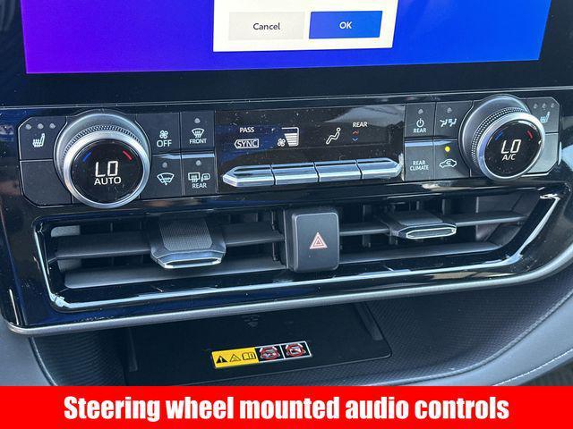 new 2026 Toyota Highlander car, priced at $46,011