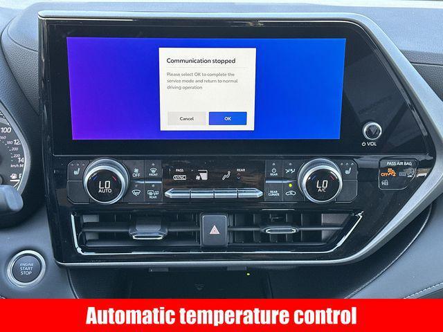 new 2026 Toyota Highlander car, priced at $46,011