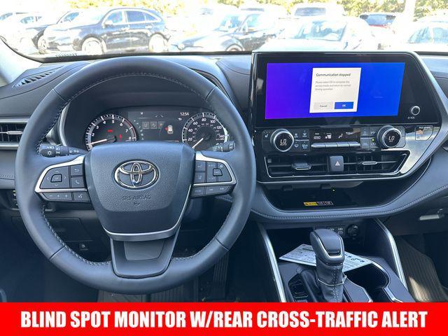 new 2026 Toyota Highlander car, priced at $46,011