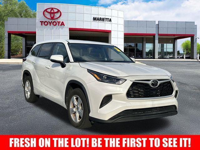 used 2023 Toyota Highlander car, priced at $36,986