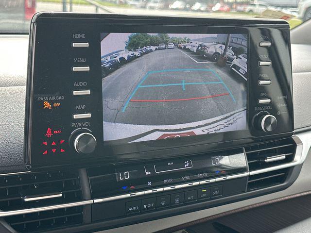 used 2024 Toyota Sienna car, priced at $40,887